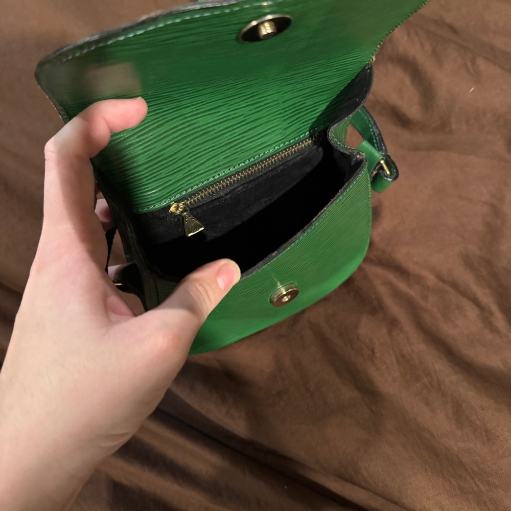 Vintage Green Leather Crossbody Bag - Picture 6 of 7